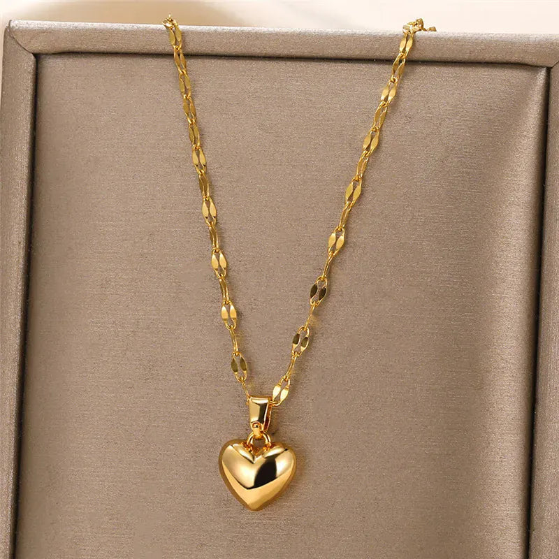 Heart Circle Pendant Necklaces