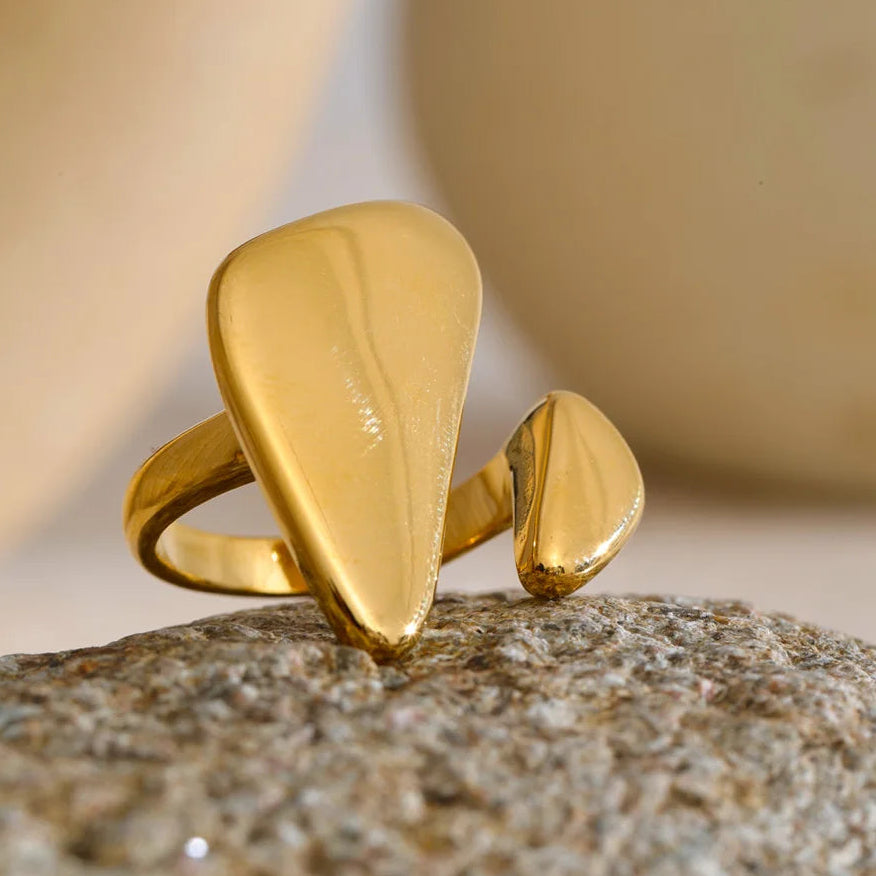 Triangle Organic Ring