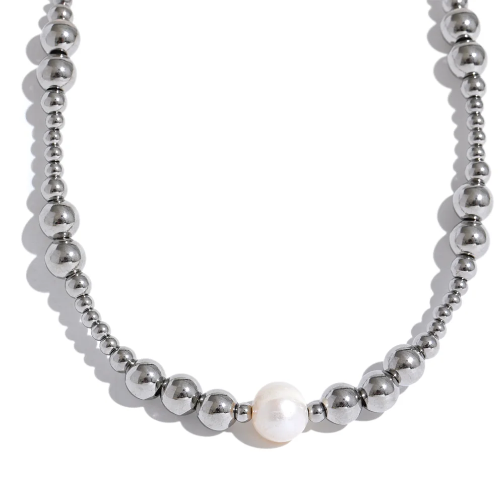Nature Pearl Necklace