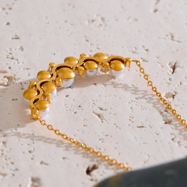 Collar de rama de perla