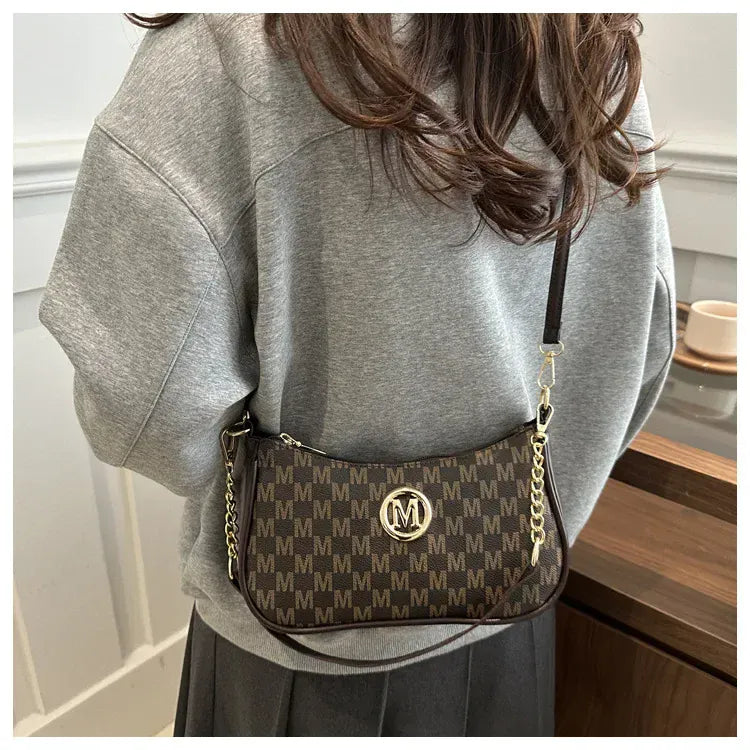 Liekoo Shoulder Bag – Urban Style Meets Everyday Practicality