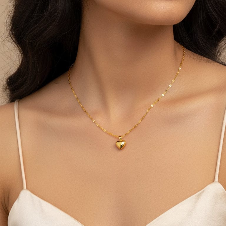 Liekoo Heart Circle Pendant – Timeless Elegance