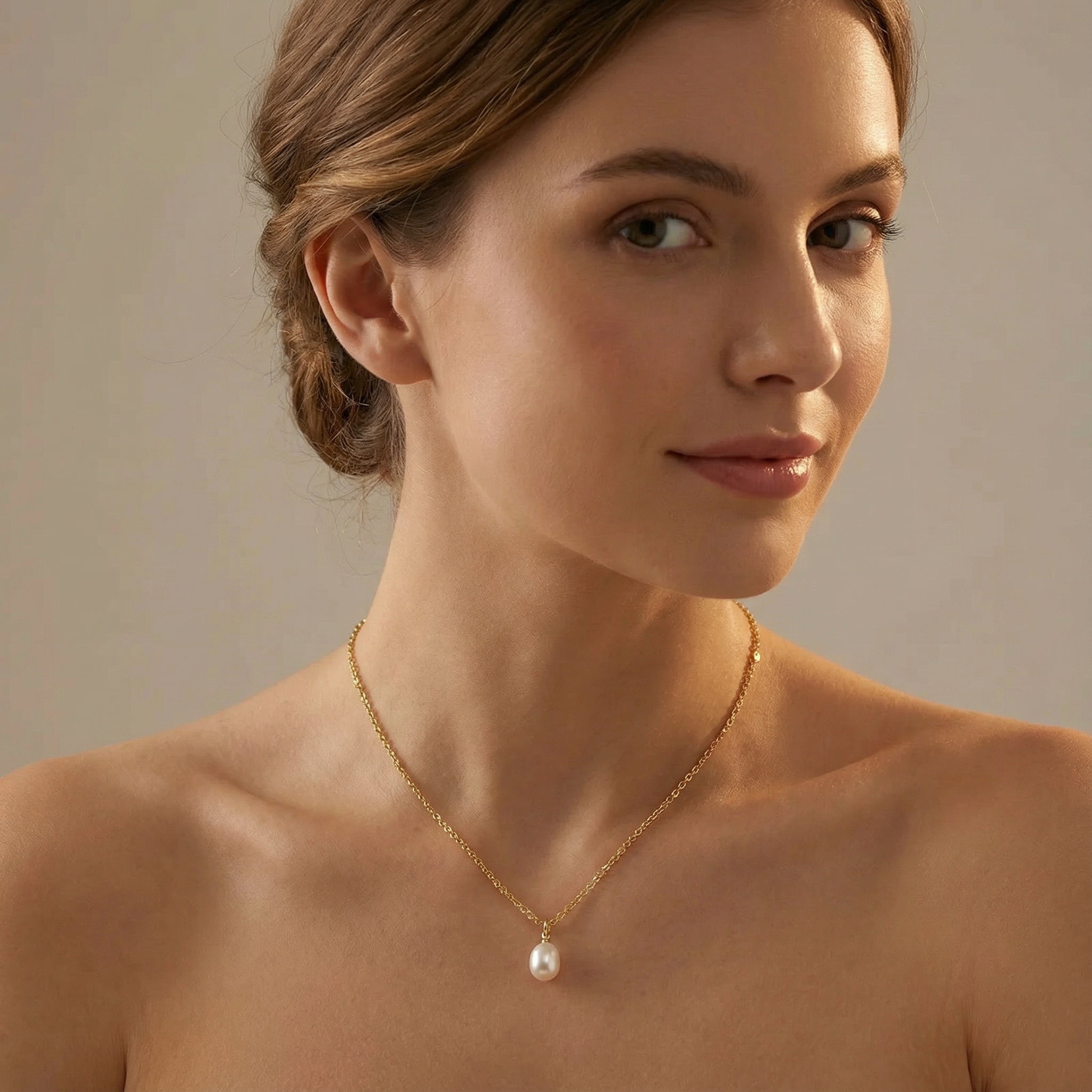 Pearl Pendant Necklace