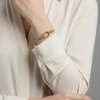 Pulseira com fecho de velcro