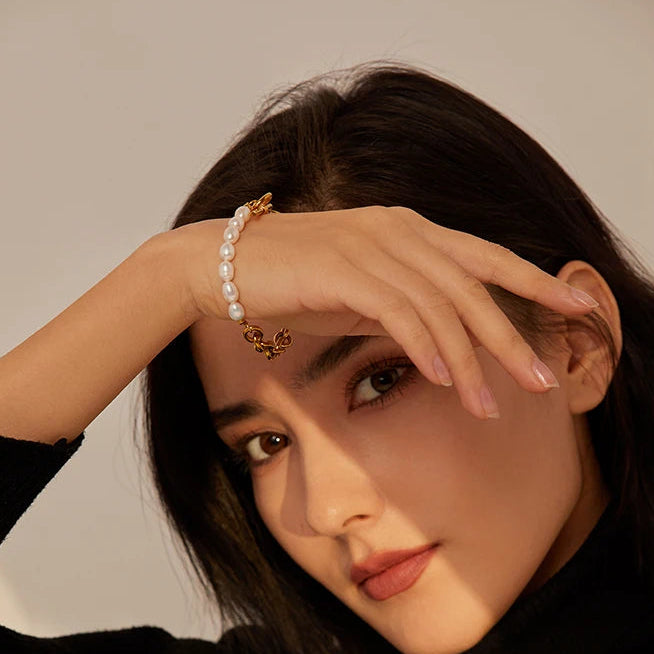 Aquaris Pearl Bracelet