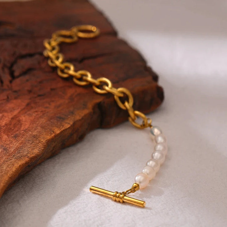 Aquaris Pearl Bracelet