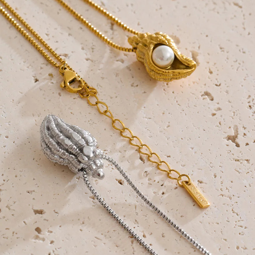 Seashell Pearl Necklace