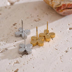 Brincos pequenos de flor de zircónia