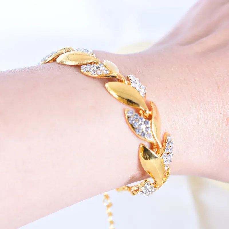 Gold Leaf Bracelet Shining Crystal Pendant Elegant