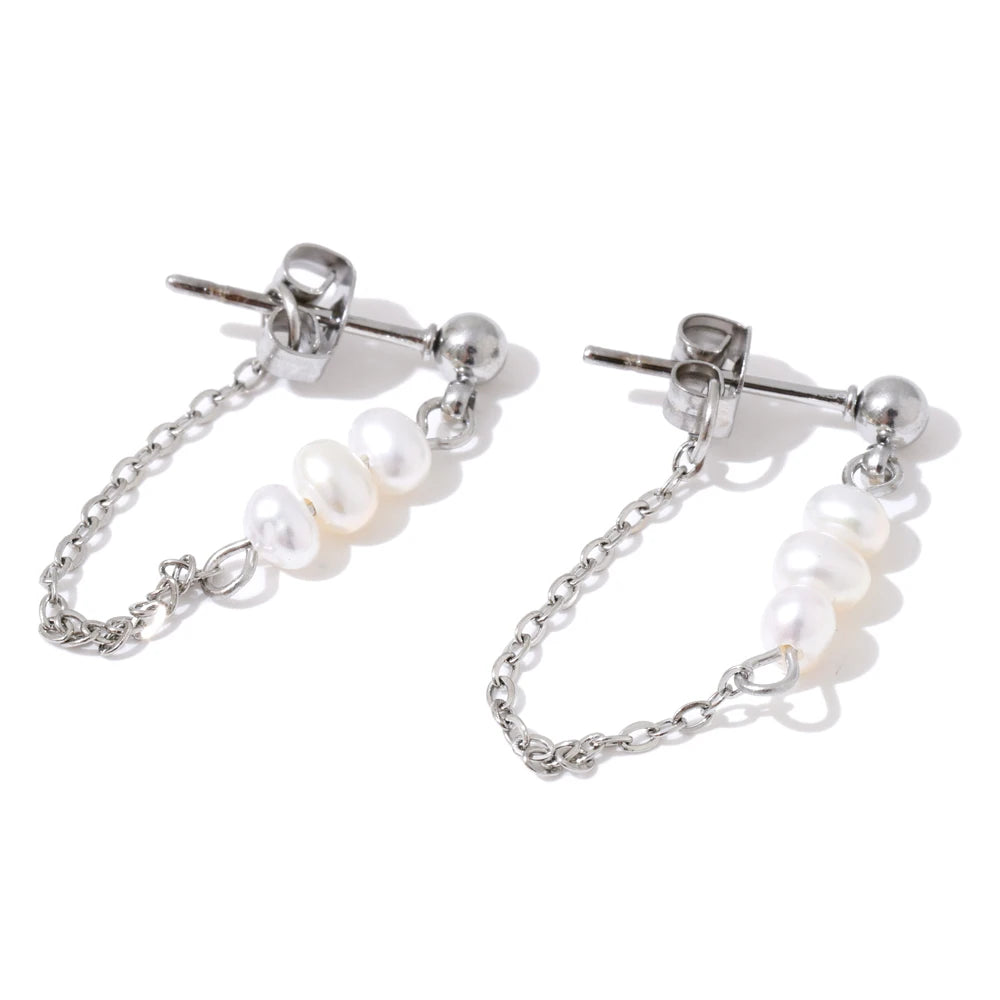 Aurelle Pearl Earring