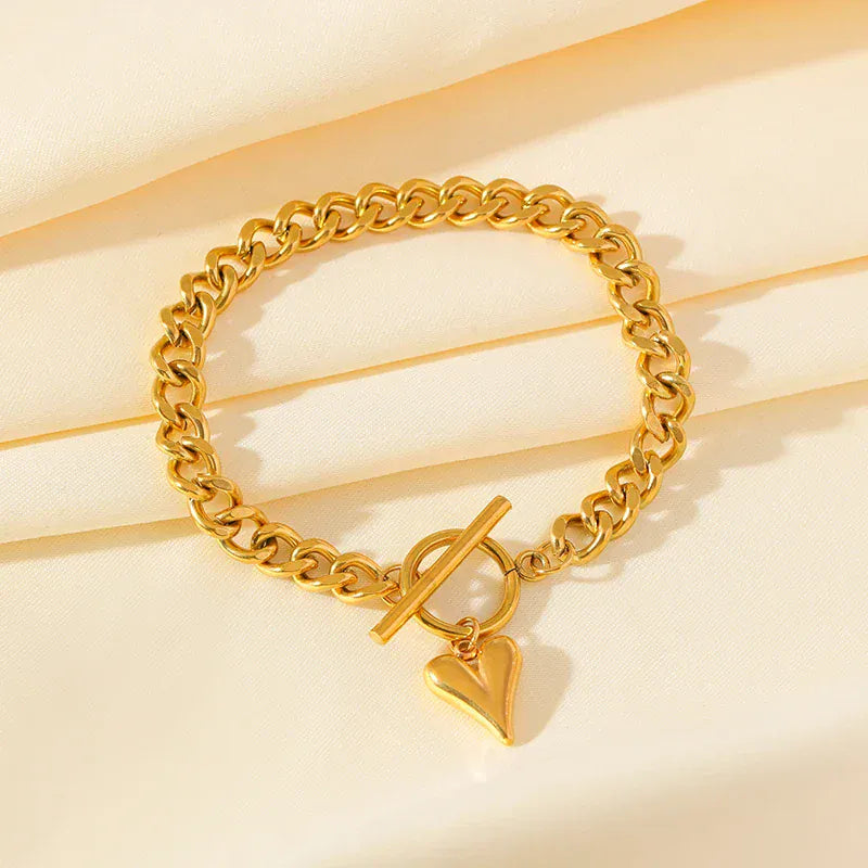 Heart Love Charm Bracelet Gold Plated Elegant Stylish