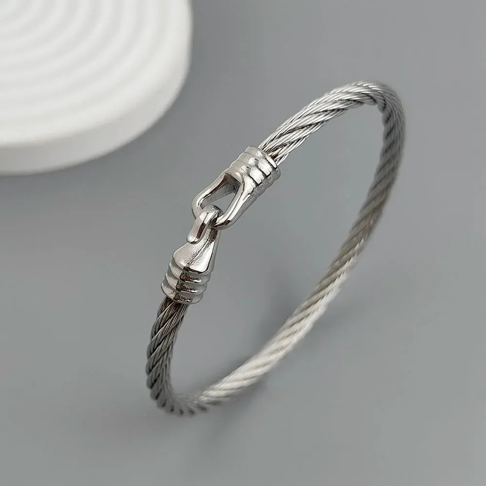 New steel wire button pattern horseshoe gold-plated stainless steel bracelet 18K, high quality waterproof couple bracelet, wife