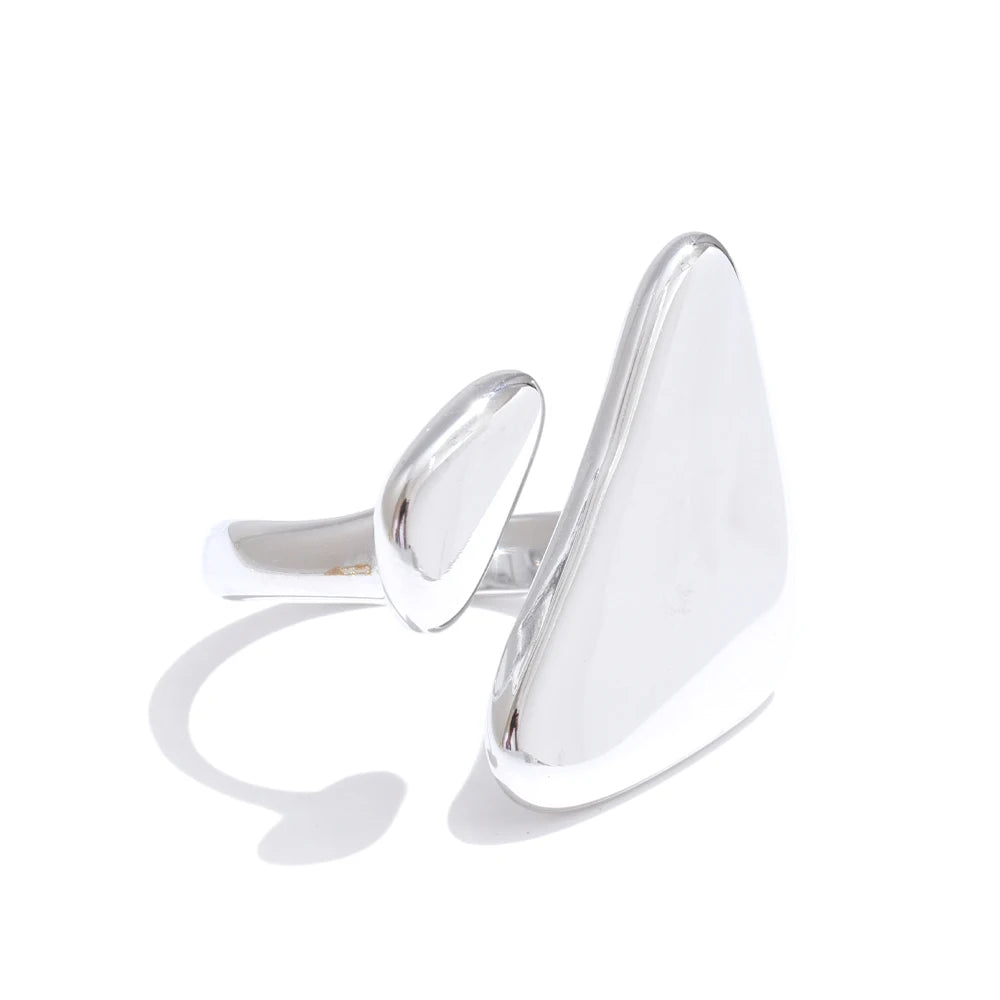 Triangle Organic Ring