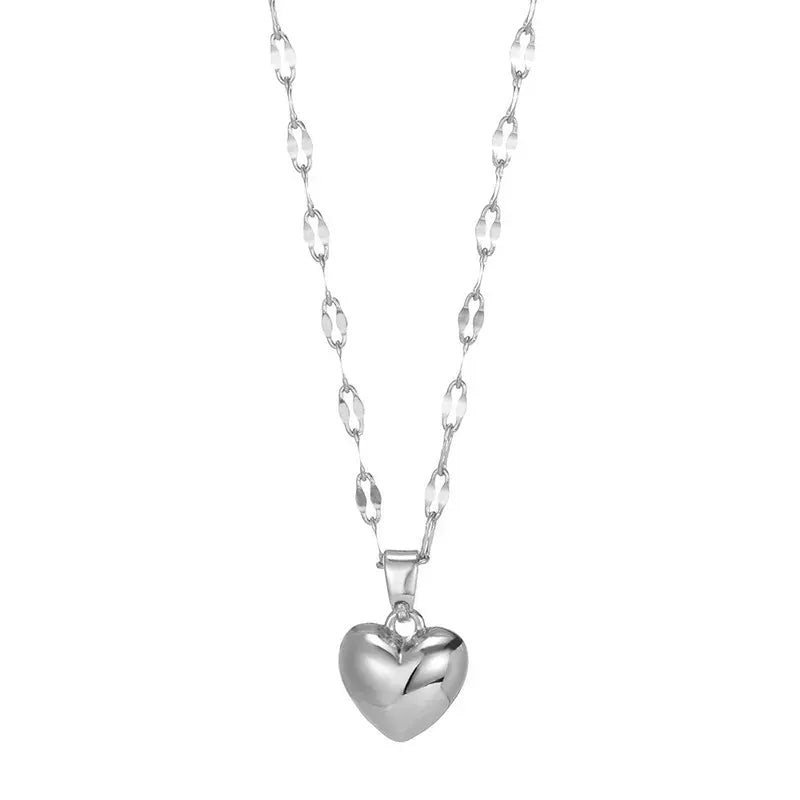 Liekoo Heart Circle Pendant – Timeless Elegance