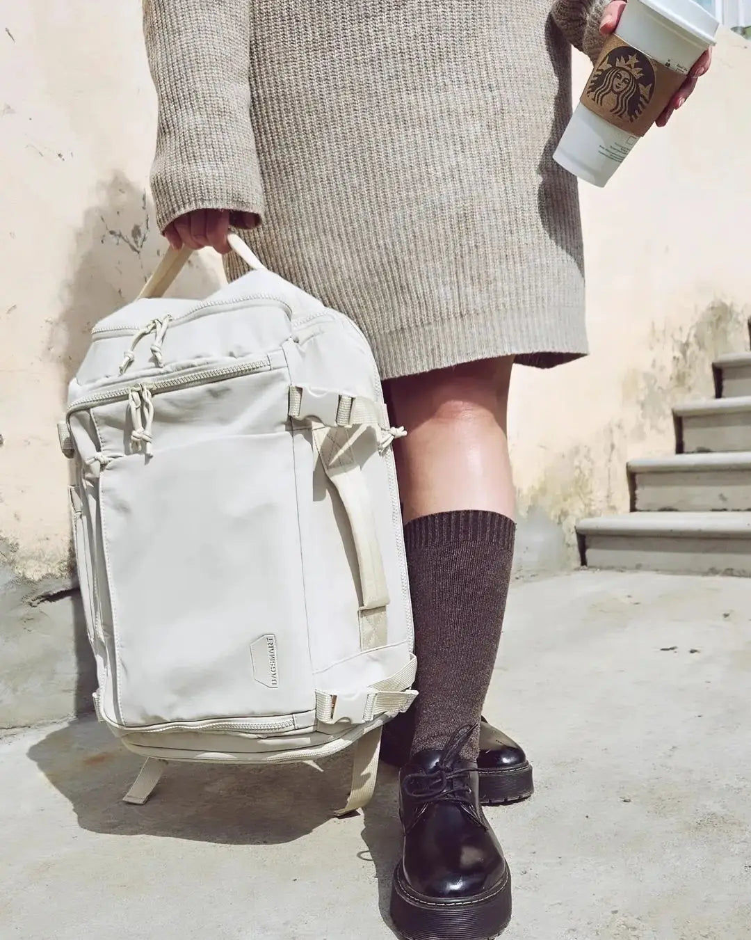 Liekoo USB Charging Backpack – Waterproof & Expandable 36–55L