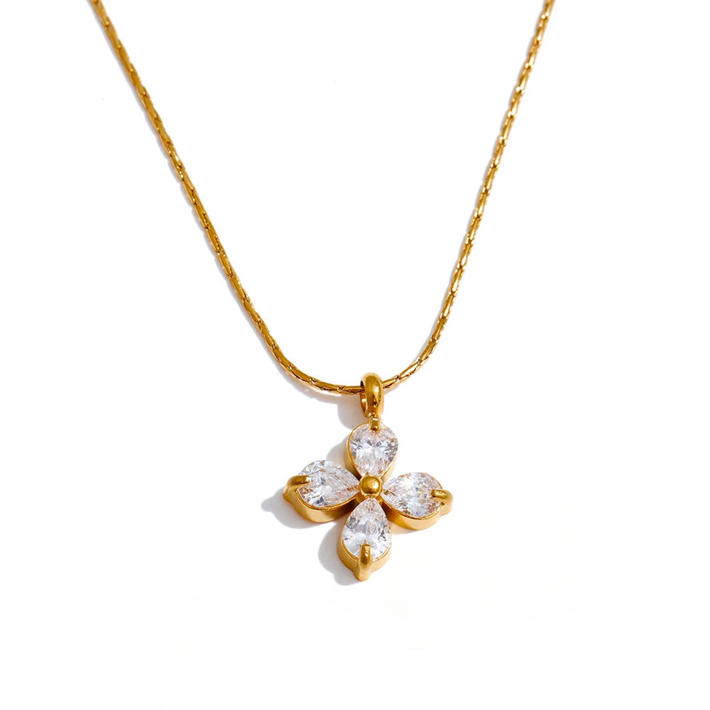 Cubic Zircon Flower Necklace