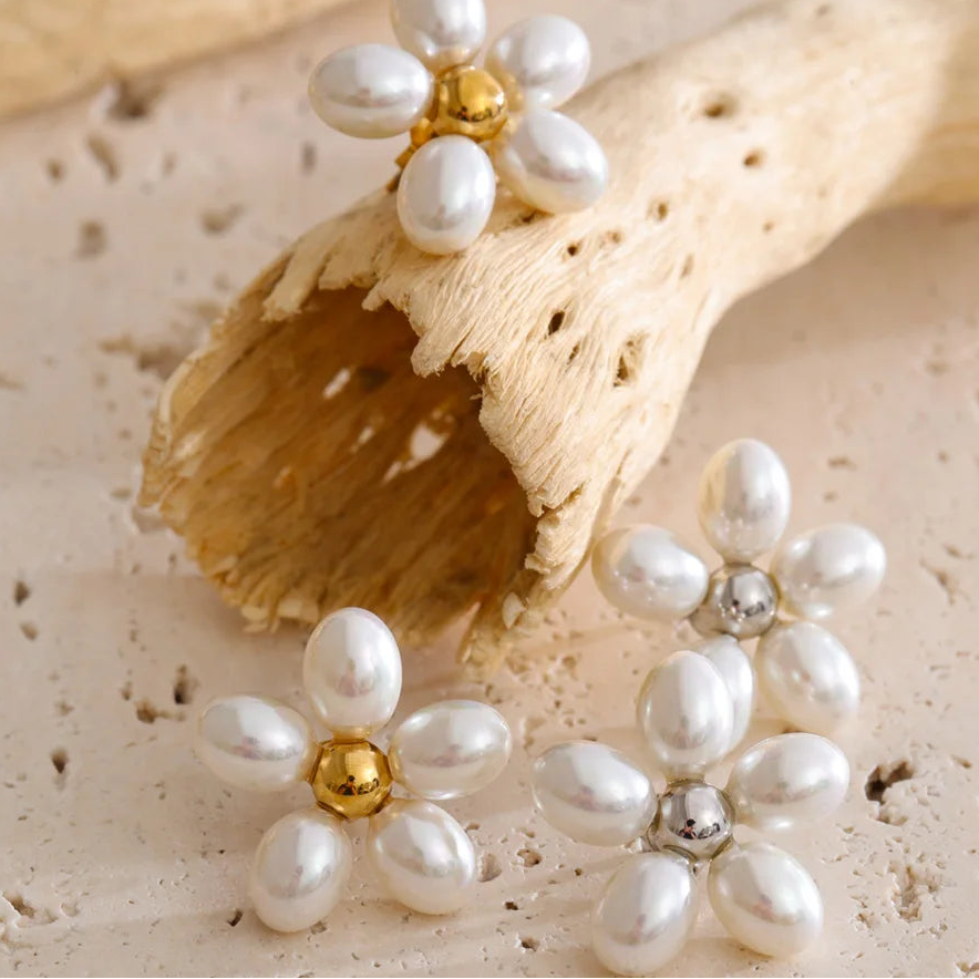 Pearls Flower Earrings