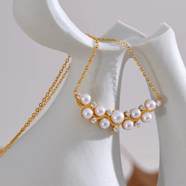 Collar de rama de perla