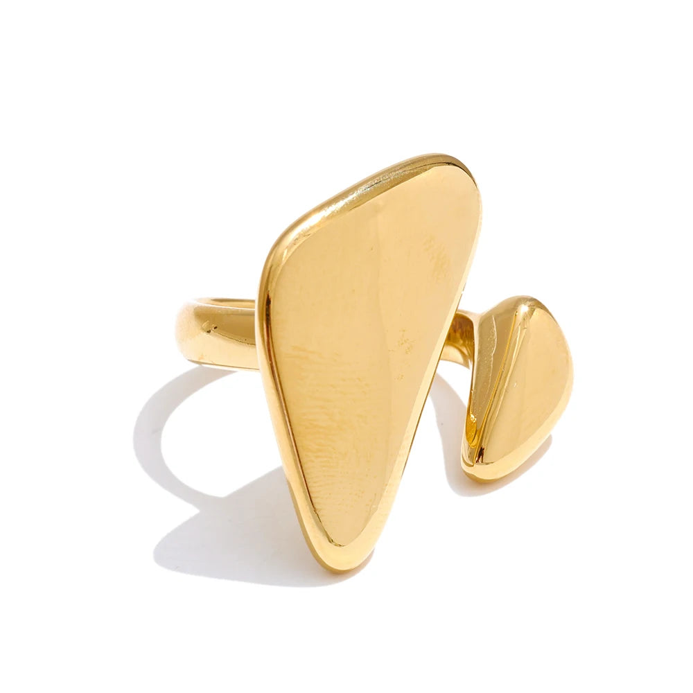 Triangle Organic Ring