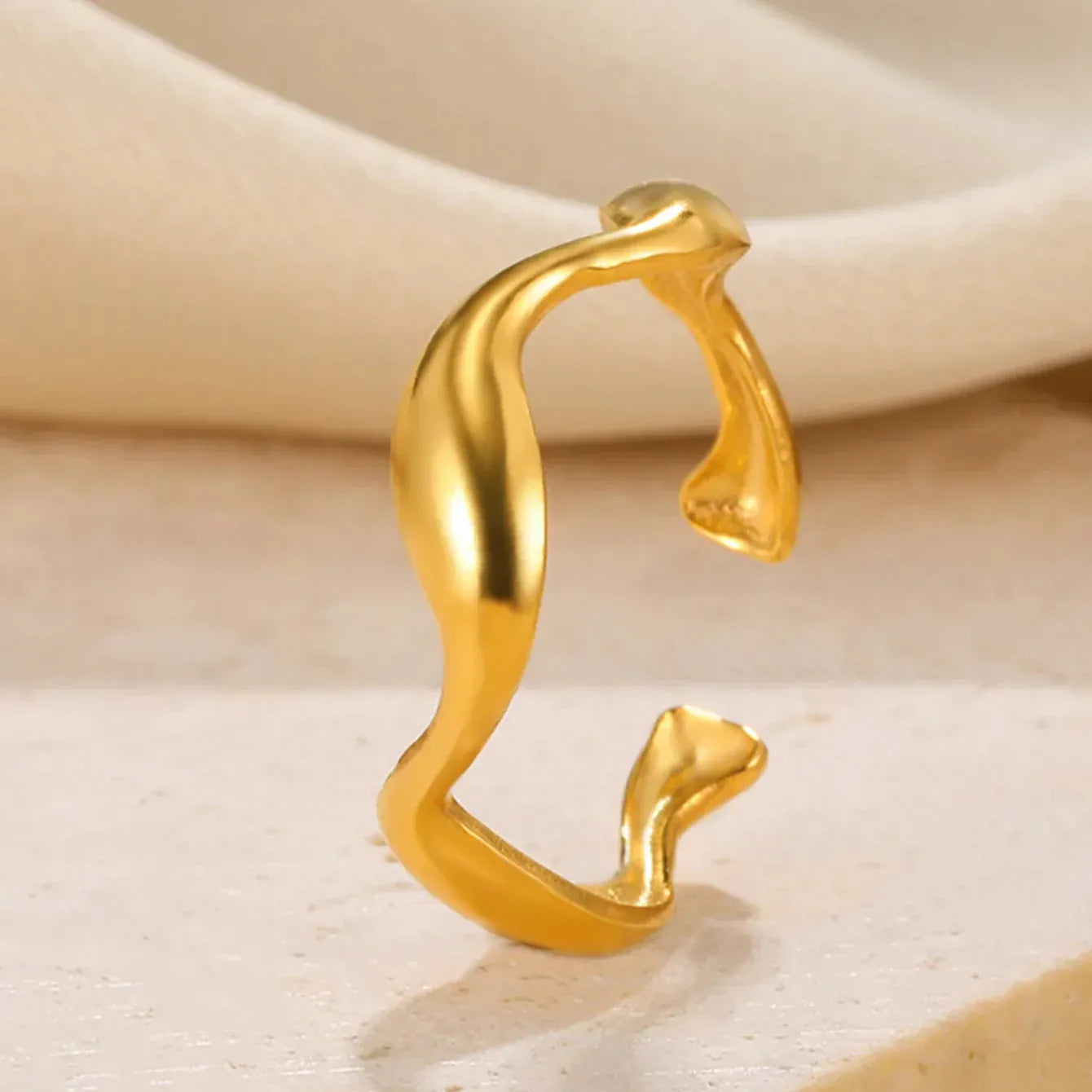 Creative Wave Shape Stainless Steel Rings For Women Men Open Adjustable Gold Color Finger Rings Wedding Female Jewelry Gift 2024