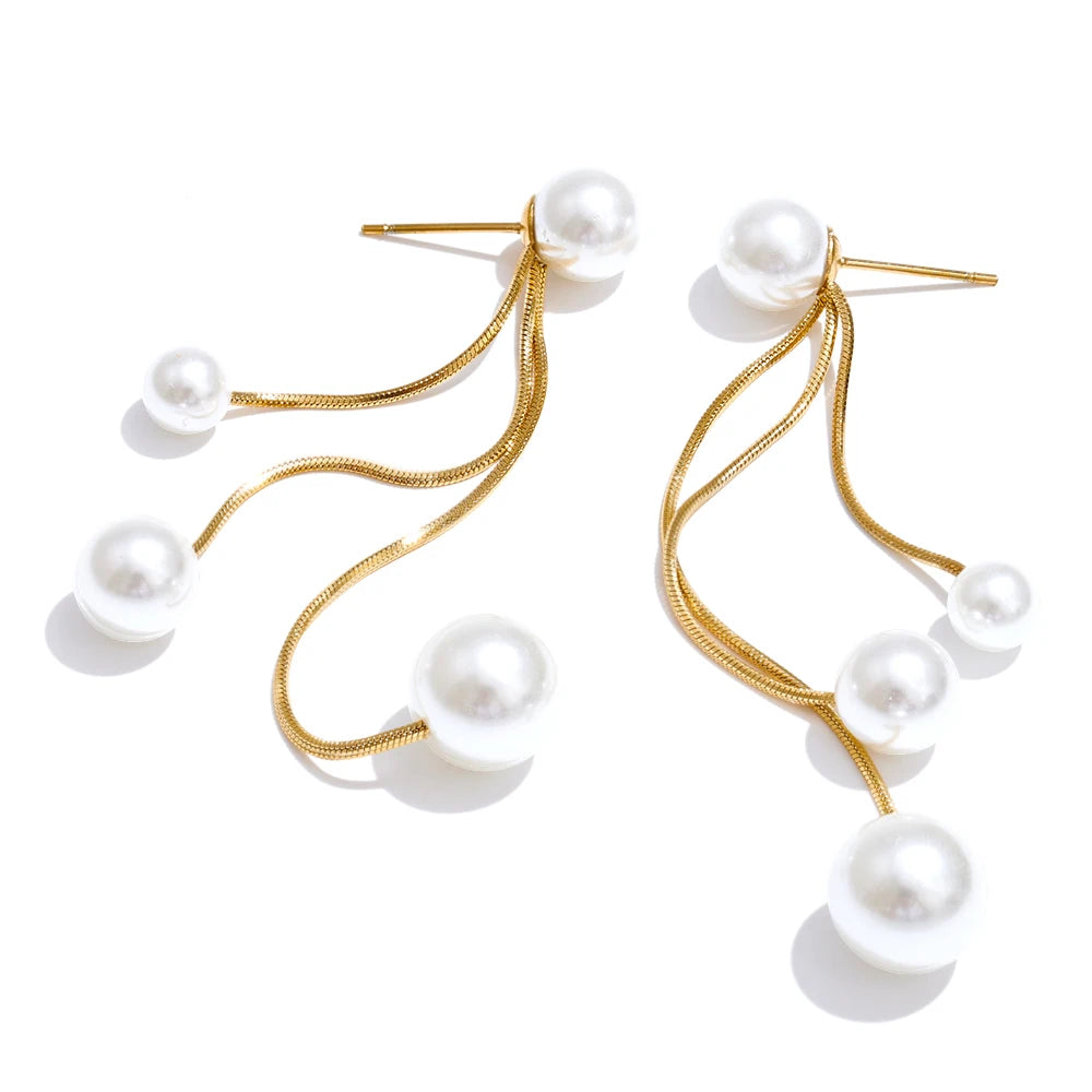 Pendientes de perlas brillantes