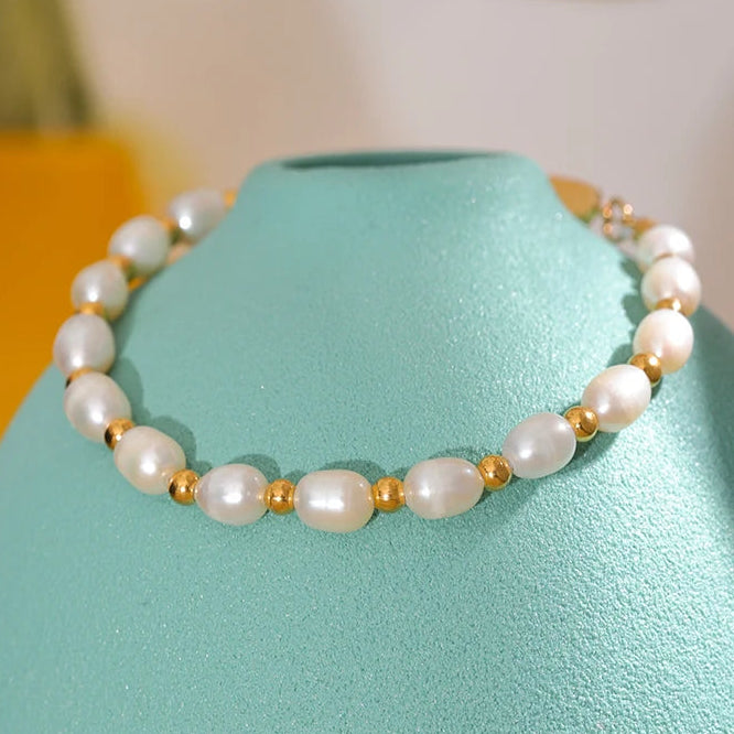 Pulsera de perlas ovaladas