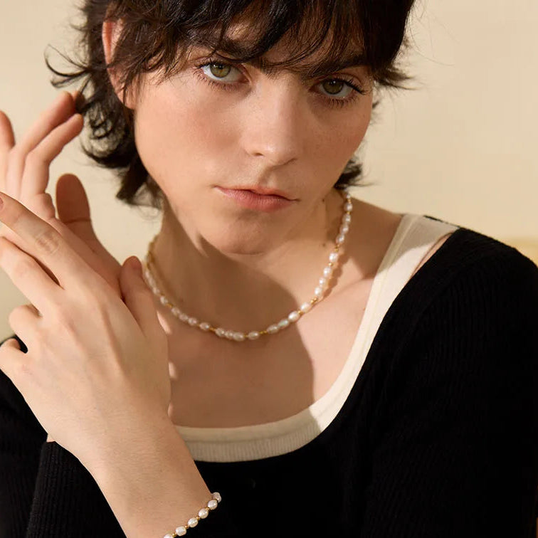 Collar de perlas de iridiscencia