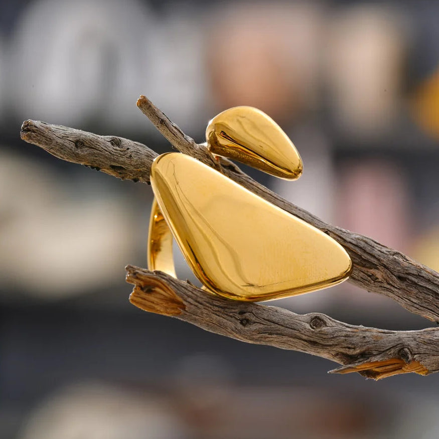 Triangle Organic Ring