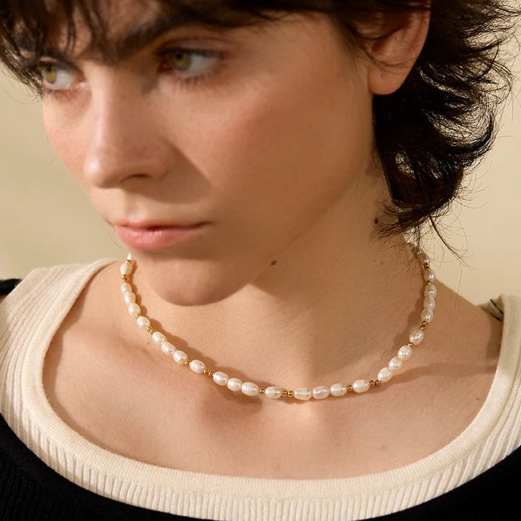 Collar de perlas de iridiscencia