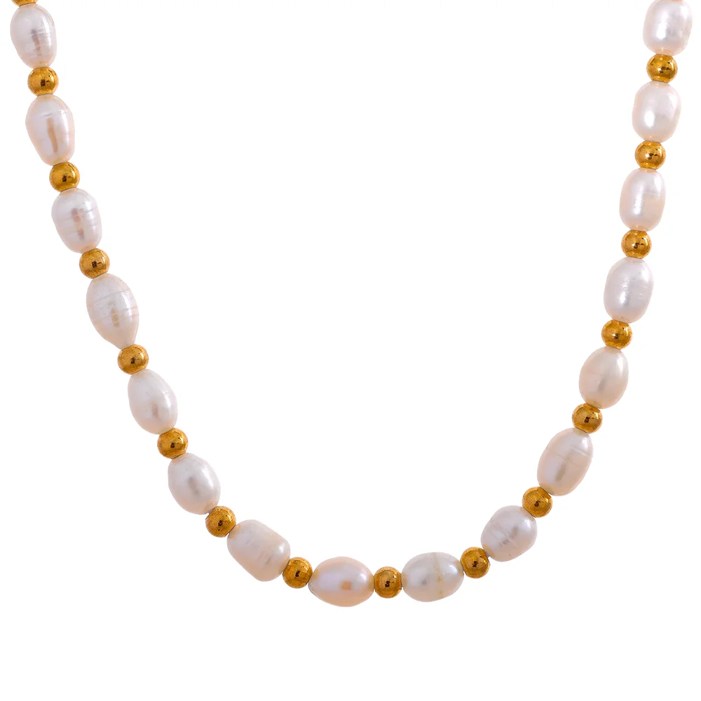 Rome Pearl Necklace