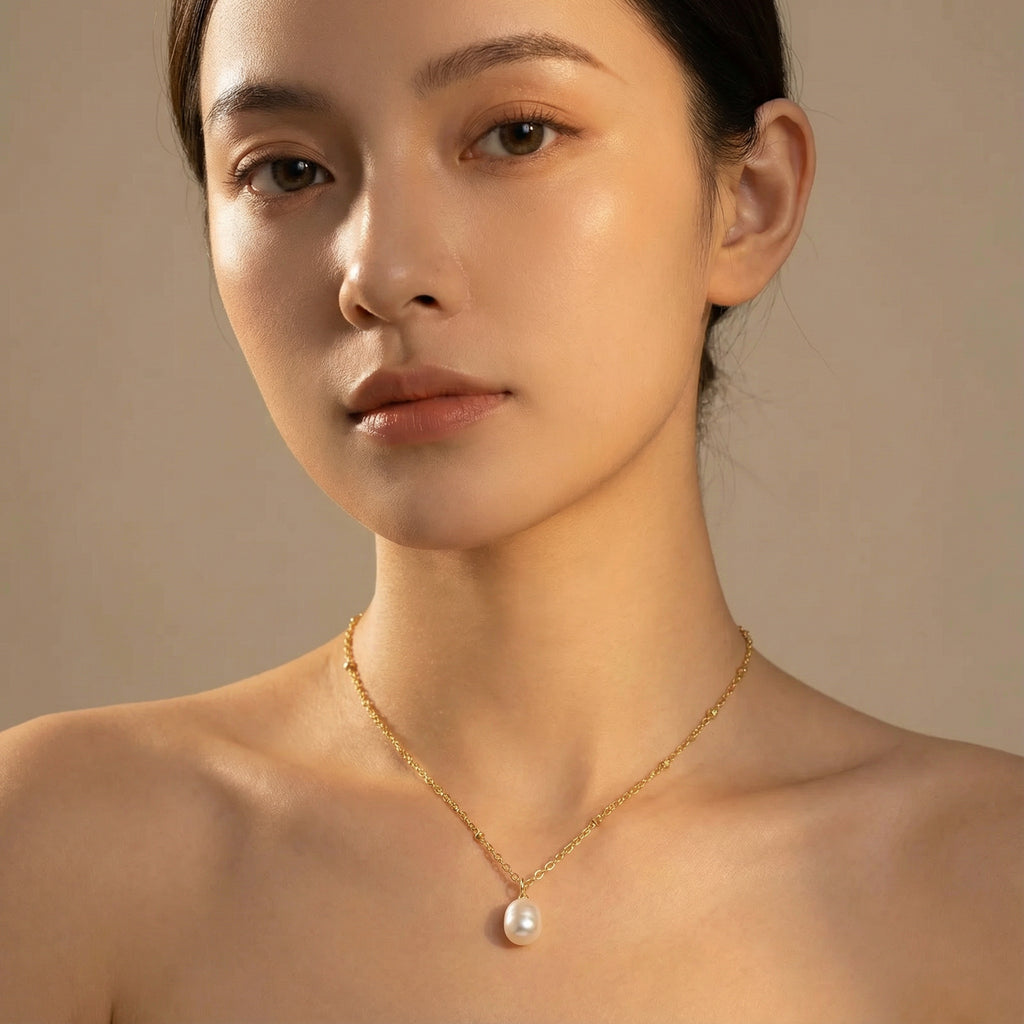 Pearl Pendant Necklace