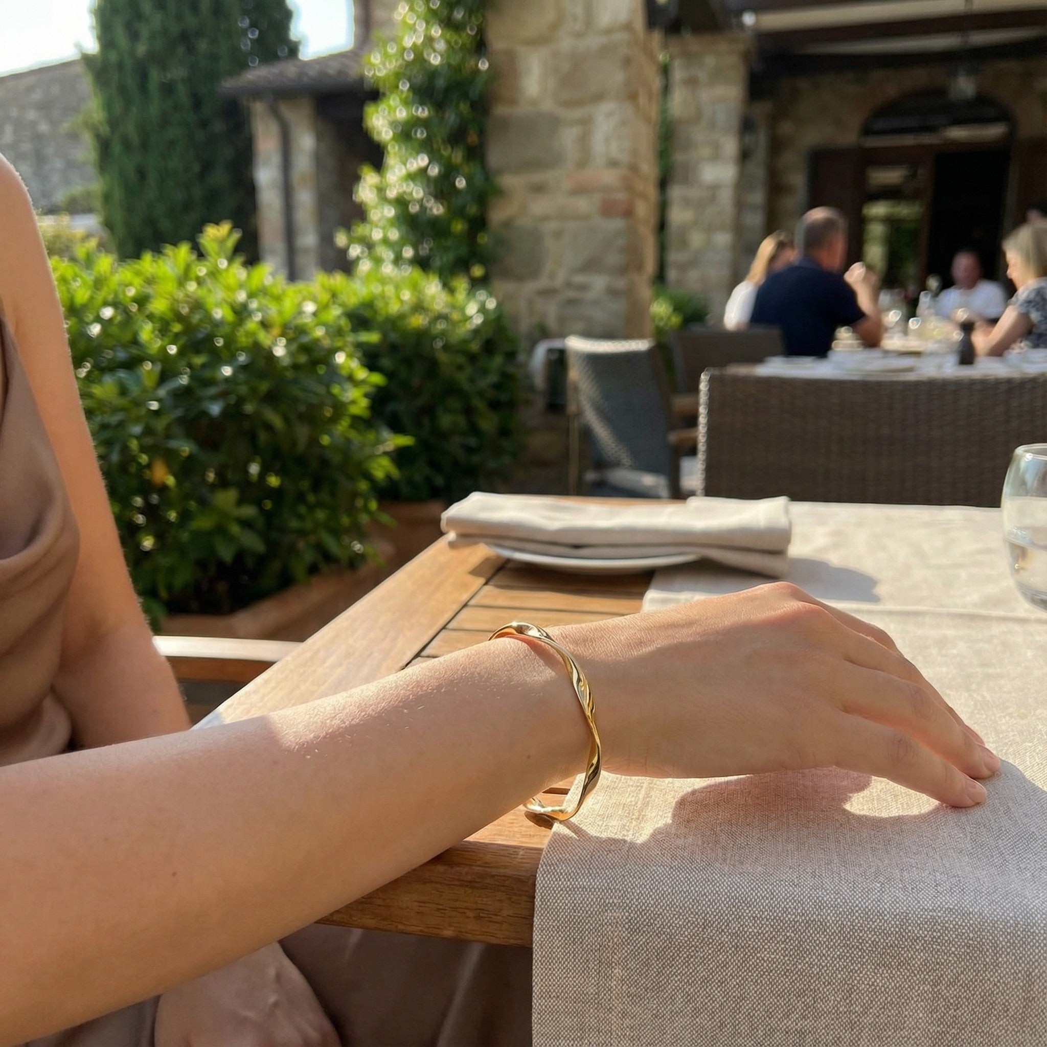 Minimalist Twisted Bracelet