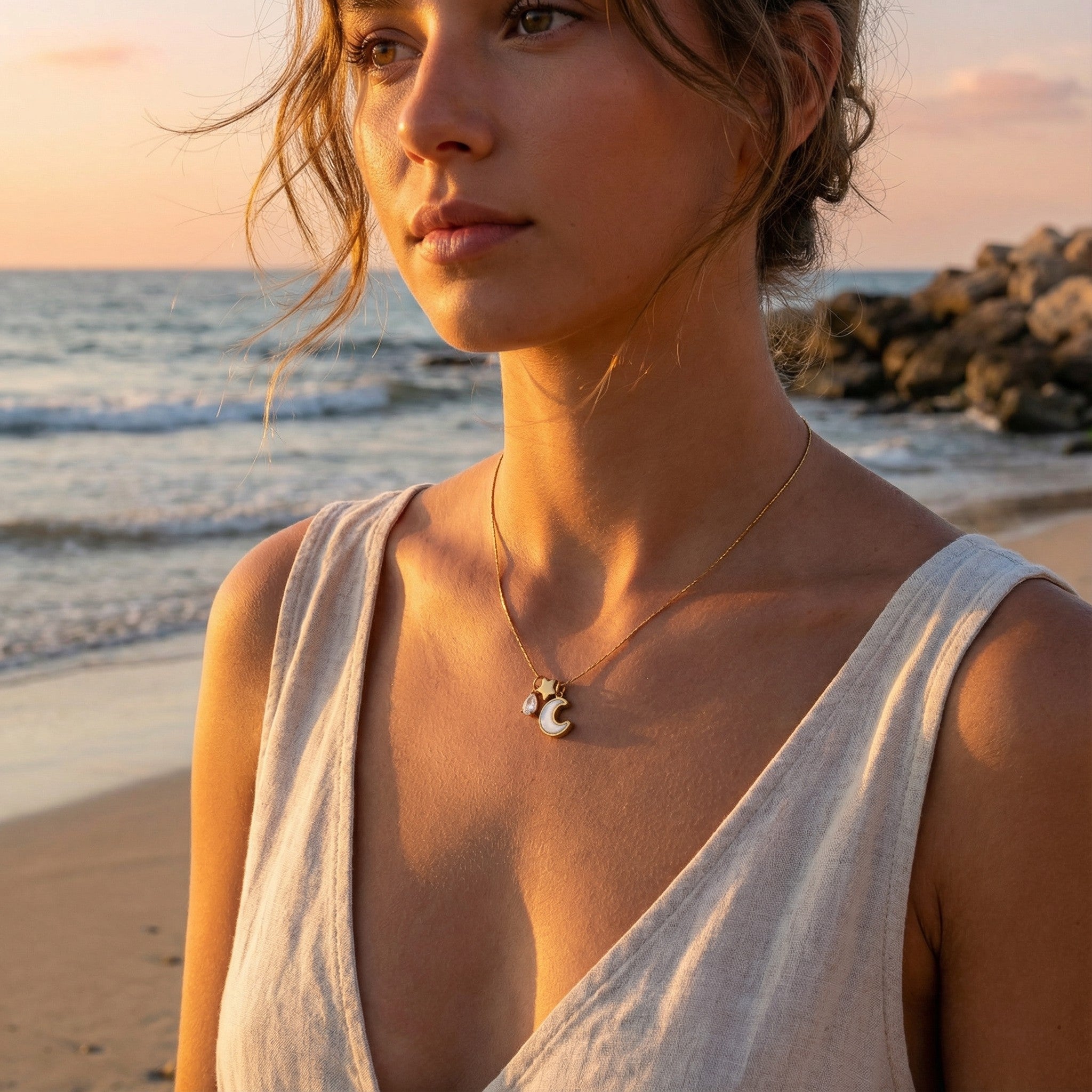 Pearl & Moon Necklace